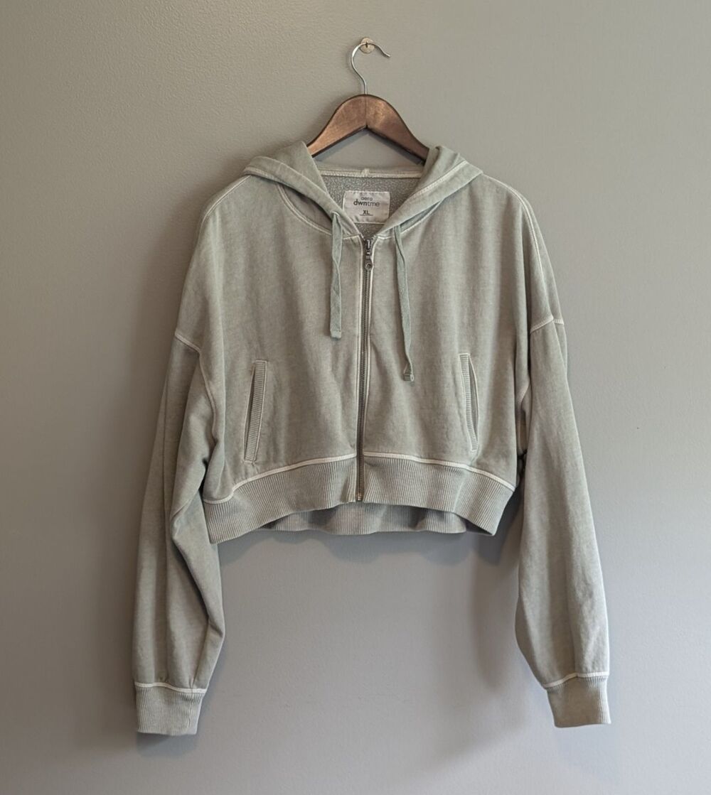Aeropostale Aero Dwntme Womens XL Sage Green Full Zip Cropped Hoodie Sweatshirt